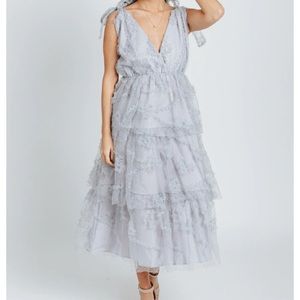 Chiffon midi dress in dusty blue